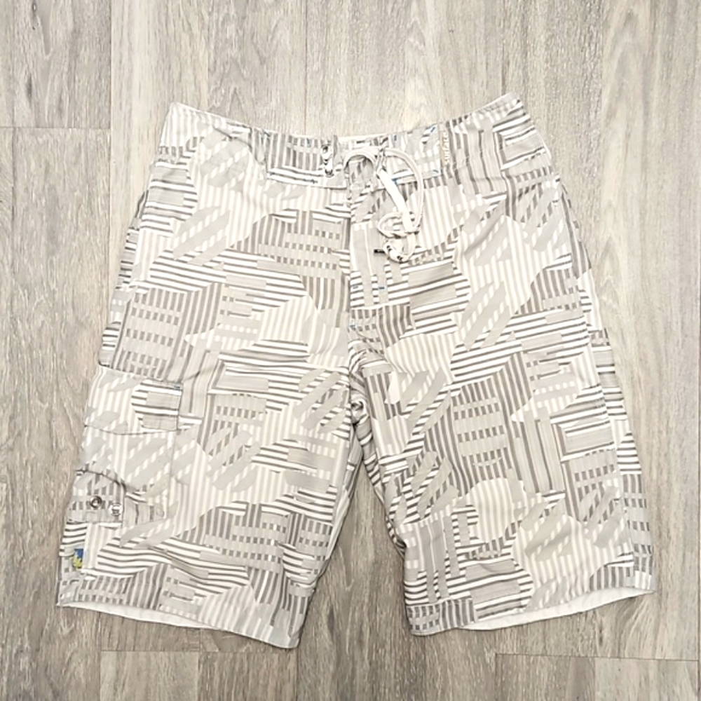 7|$30 SURFACE SHORTS SIZE 28